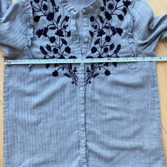 Zara Trafaluc Collection Womens Long Sleeve Button Shirt XS Gray Embroidered - Picture 12 of 13